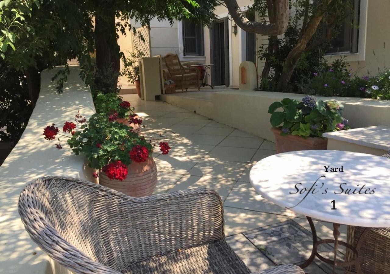 Sofi'S Suites Andros 外观 照片