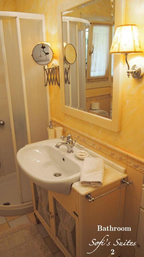 Sofi'S Suites Andros 外观 照片